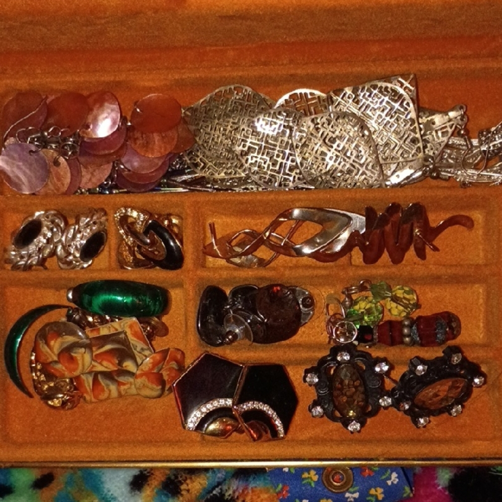 Assorted Earrings Collection
